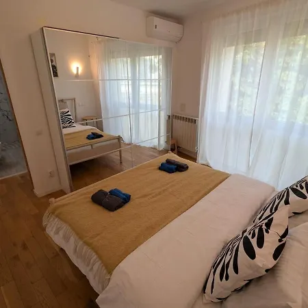 Calea Victoriei Gem Ultracentral Apartments-3 Properties-1 And 2 Bedrooms * Bukarest