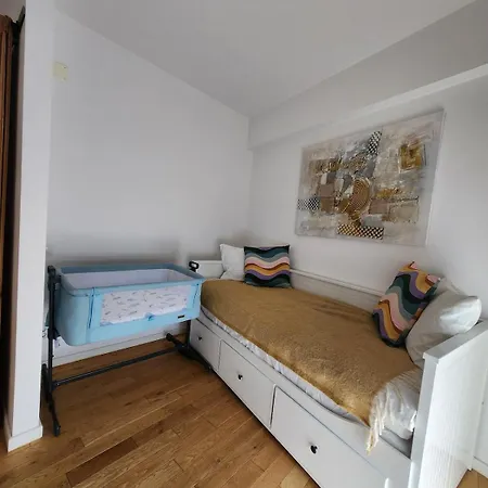 Calea Victoriei Gem Ultracentral Apartments-3 Properties-1 And 2 Bedrooms * Bucarest