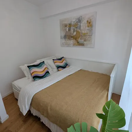 Calea Victoriei Gem Ultracentral Apartments-3 Properties-1 And 2 Bedrooms *