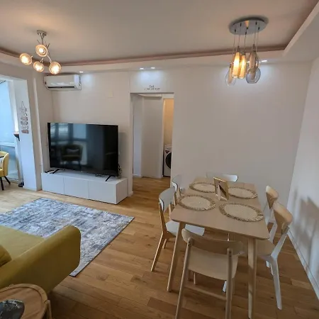 Calea Victoriei Gem Ultracentral Apartments-3 Properties-1 And 2 Bedrooms Bucarest