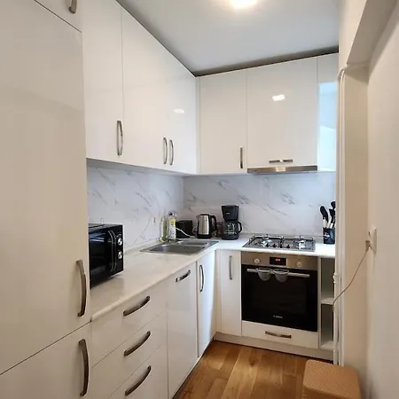 Apartament Calea Victoriei Gem Ultracentral Apartments-3 Properties-1 And 2 Bedrooms Bukareszt