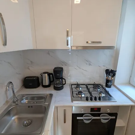 Apartamento Calea Victoriei Gem Ultracentral Apartments-3 Properties-1 And 2 Bedrooms