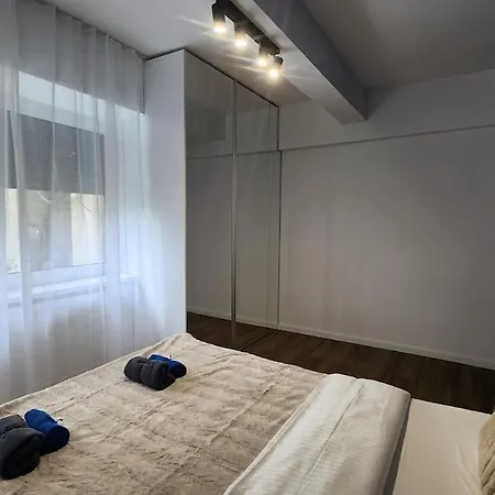 Apartament Calea Victoriei Gem Ultracentral Apartments-3 Properties-1 And 2 Bedrooms Bukareszt