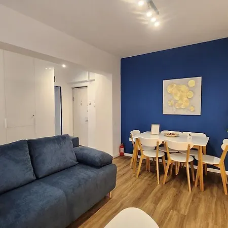 Calea Victoriei Gem Ultracentral Apartments-3 Properties-1 And 2 Bedrooms Bucarest