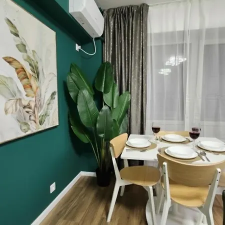 Calea Victoriei Gem Ultracentral Apartments-3 Properties-1 And 2 Bedrooms *