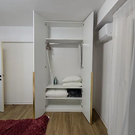 Calea Victoriei Gem - Ultracentral Properties- 1 And 2 Bedrooms *