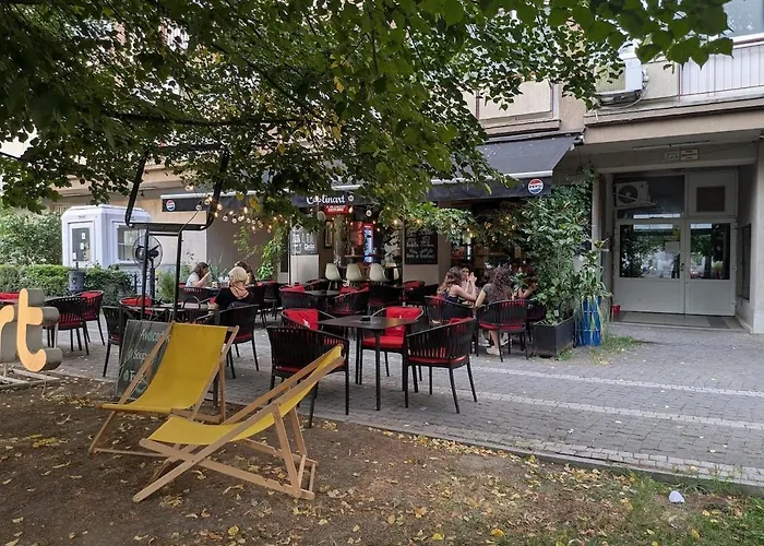 Calea Victoriei Gem Ultracentral Apartments-3 Properties-1 And 2 Bedrooms דירה *