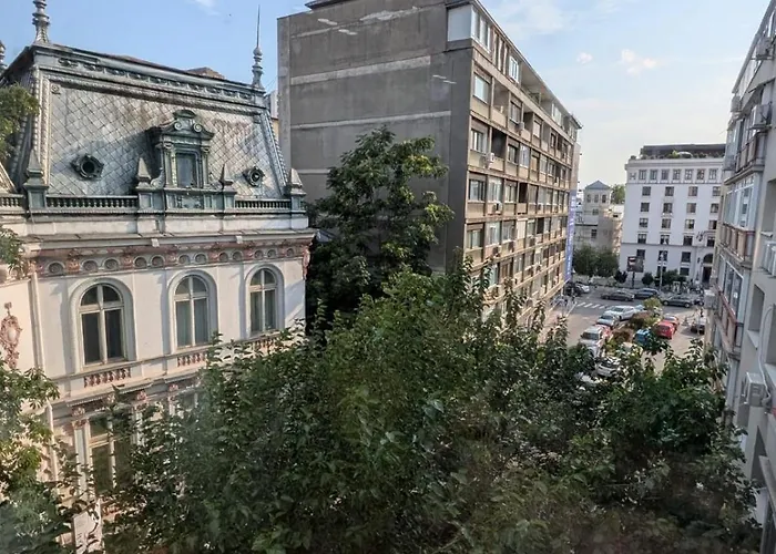 Calea Victoriei Gem Ultracentral Apartments-3 Properties-1 And 2 Bedrooms דירה *