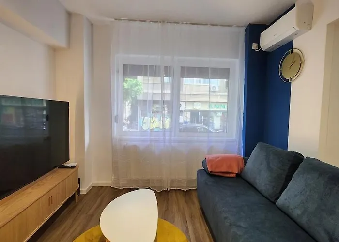 Calea Victoriei Gem Ultracentral Apartments-3 Properties-1&2 Bedrooms *