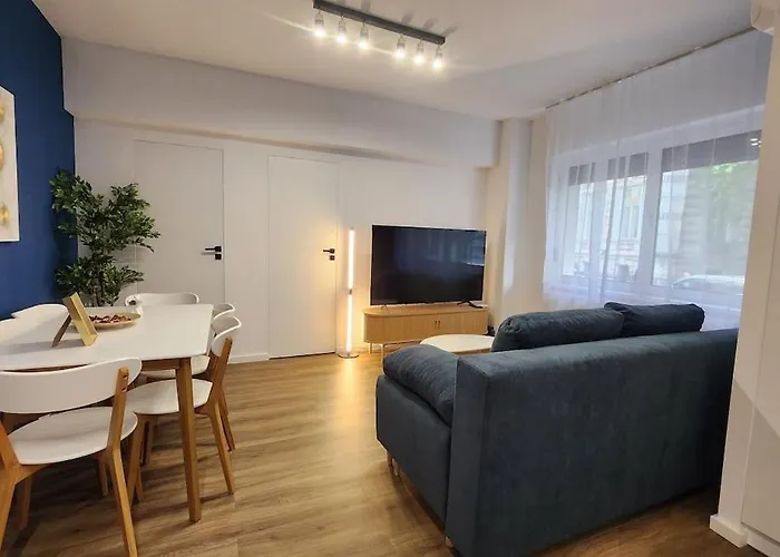 Calea Victoriei Gem Ultracentral Apartments-3 Properties-1&2 Bedrooms Bucureşti