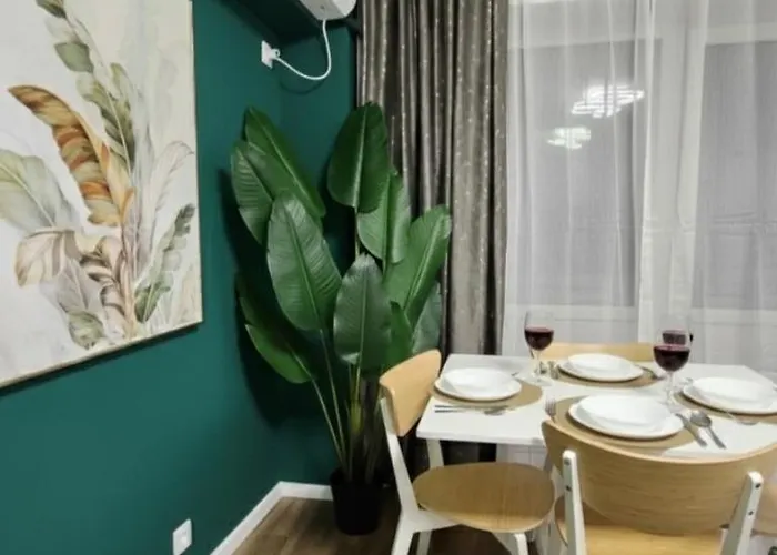 Calea Victoriei Gem Ultracentral Apartments-3 Properties-1&2 Bedrooms *