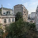 Calea Victoriei Gem Ultracentral Apartments-3 Properties-1 And 2 Bedrooms Lägenhet *
