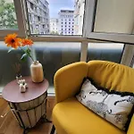 Calea Victoriei Gem Ultracentral Apartments-3 Properties-1 And 2 Bedrooms Lägenhet Bukarest