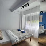 Calea Victoriei Gem Ultracentral Apartments-3 Properties-1 And 2 Bedrooms Lägenhet