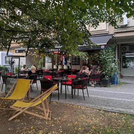 Calea Victoriei Gem Ultracentral Apartments-3 Properties-1 And 2 Bedrooms شقة *