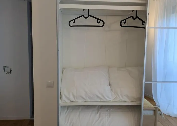 Calea Victoriei Gem Ultracentral Apartments-3 Properties-1 And 2 Bedrooms شقة *