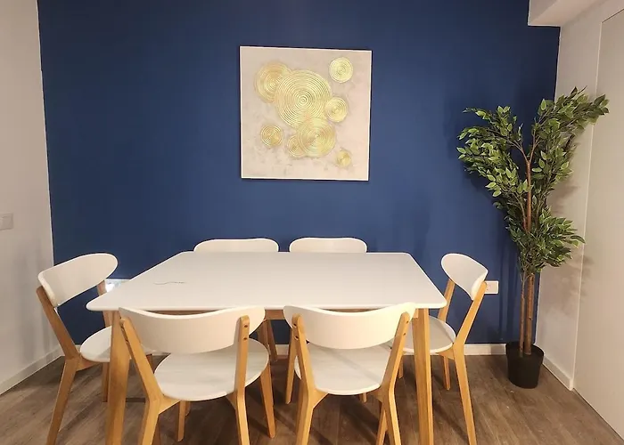 Calea Victoriei Gem Ultracentral Apartments-3 Properties-1 And 2 Bedrooms شقة *